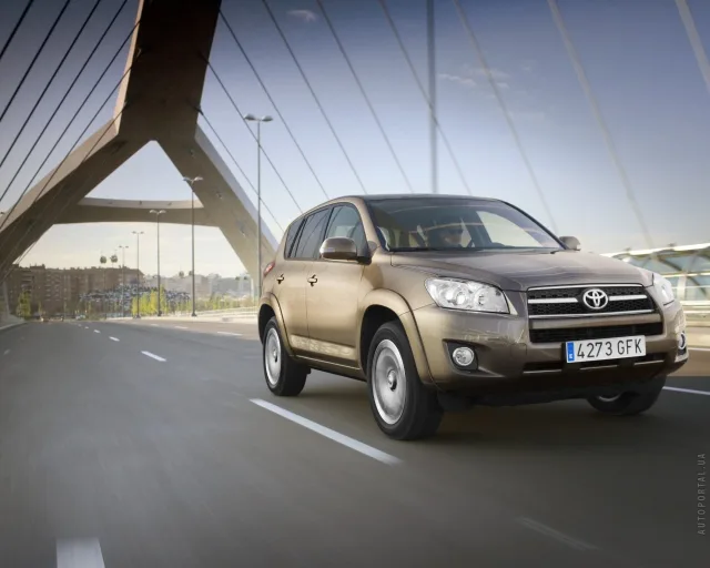 Toyota RAV4 2009 (Тойота РАВ4) кроссовер — 24