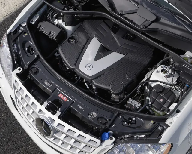 Mercedes-Benz ML 500 AT — 3