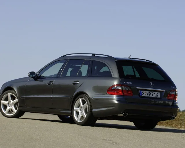 Mercedes-Benz E 320 CDI Wagon MT — 13