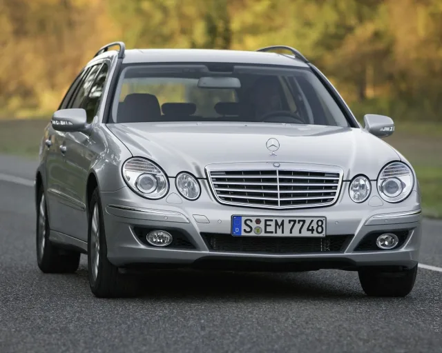 Mercedes-Benz E 320 CDI Wagon MT — 21