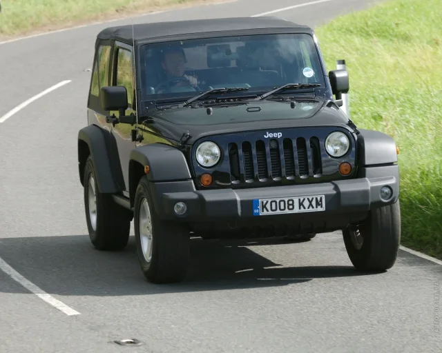 Jeep Wrangler 2008 SUV — 9