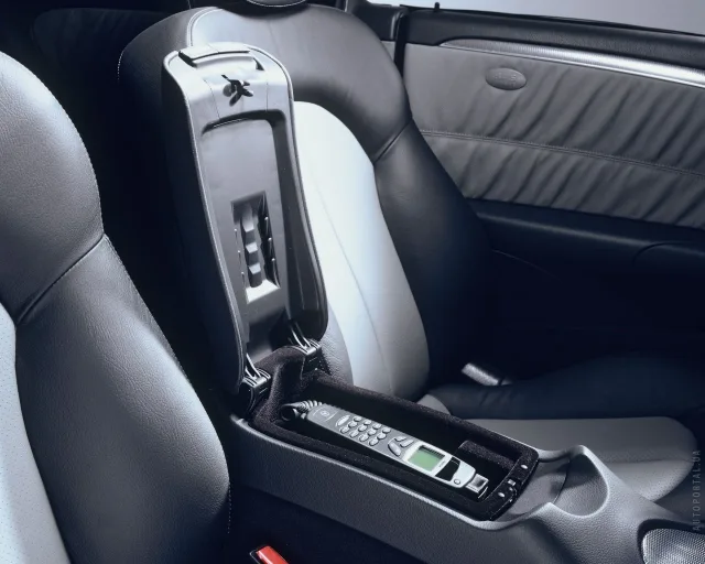 Mercedes-Benz CLK 320 CDI MT — 9