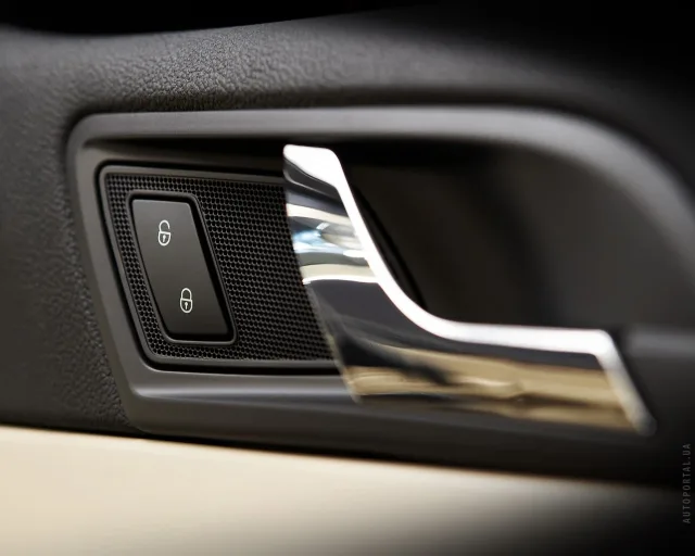 Skoda Superb 2.0D AT Elegance — 7