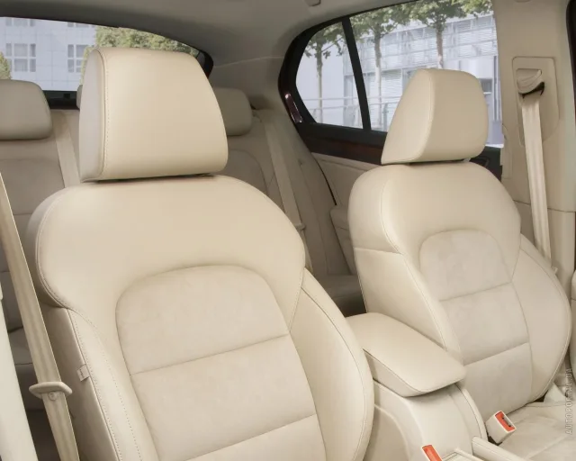 Skoda Superb 2.0D AT Elegance — 6