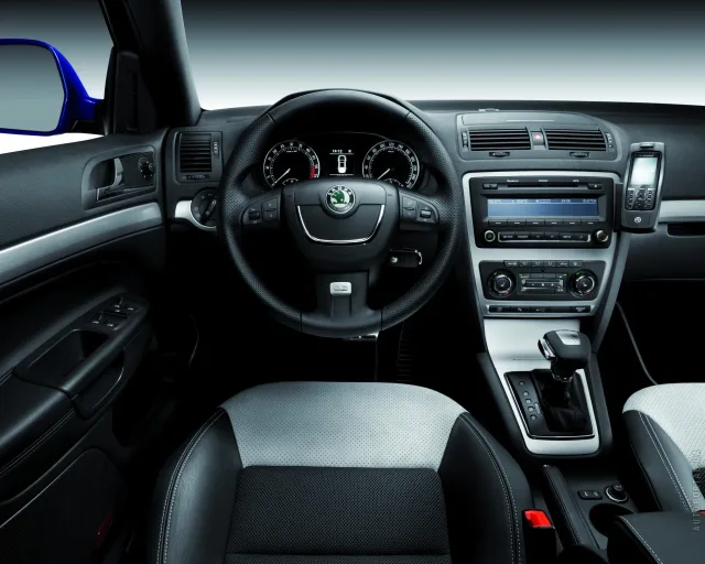 Skoda Octavia Combi RS універсал — 2