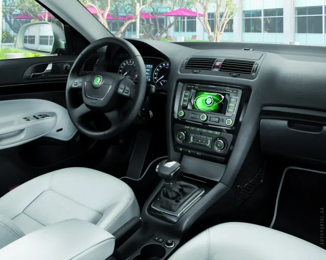 Skoda Octavia Combi 2008 універсал — 2