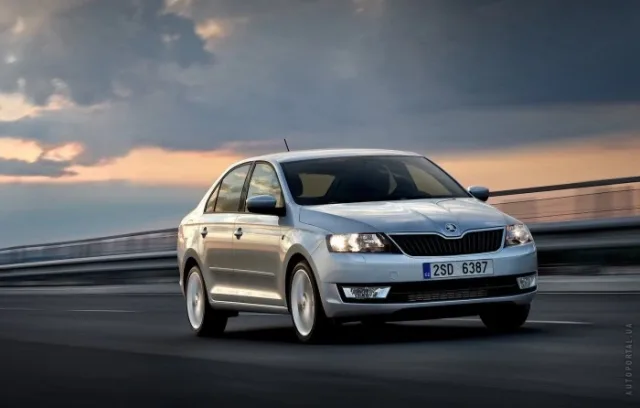 Skoda Rapid 1.2 TSI MT Active — 23