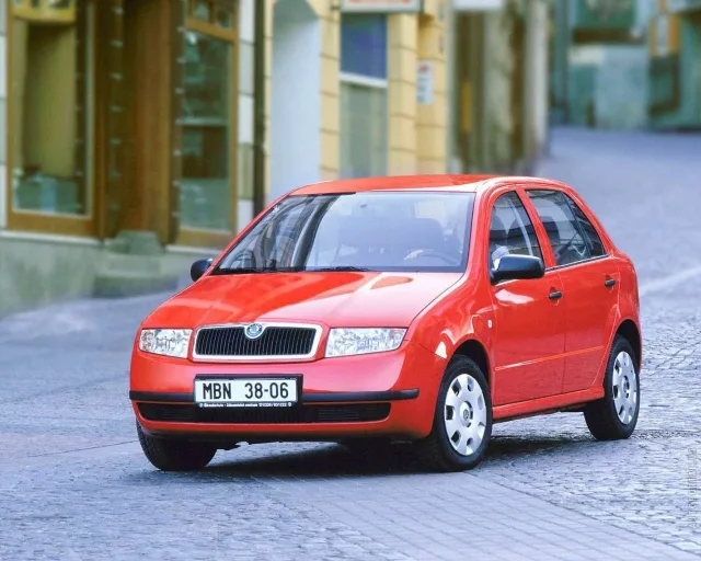 Skoda Fabia 2000 (Шкода Фабия) хэтчбек — 21