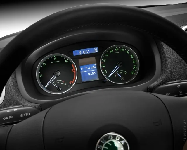 Skoda Roomster 1.4D MT Style — 3