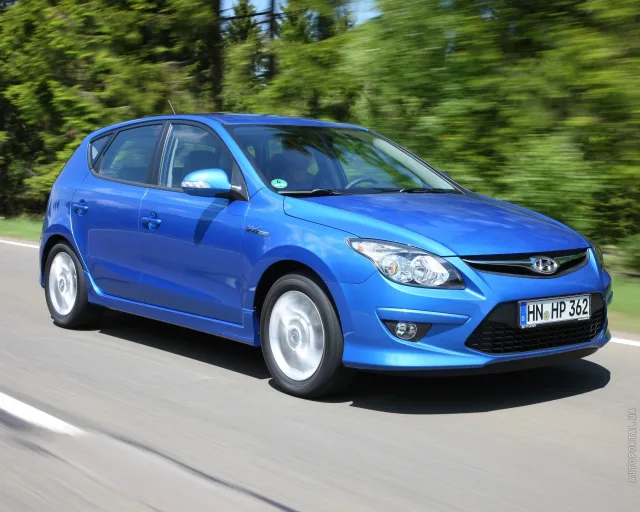 Hyundai i30 2010 хетчбек — 20