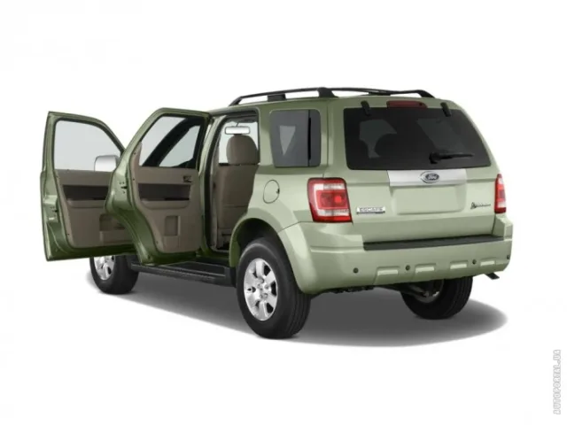 Ford Escape 2010 кросовер — 5