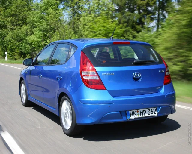 Hyundai i30 2010 хетчбек — 21