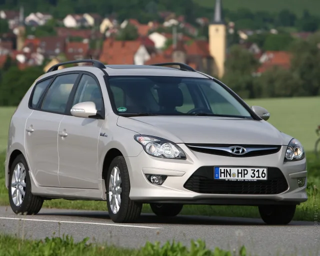 Hyundai i30cw 2010 (Хюндай, Хундай и30 св) универсал — 22