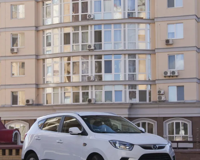 JAC S5 кросовер — 24