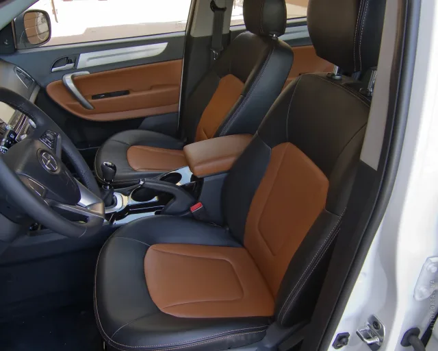 JAC S5 кросовер — 3