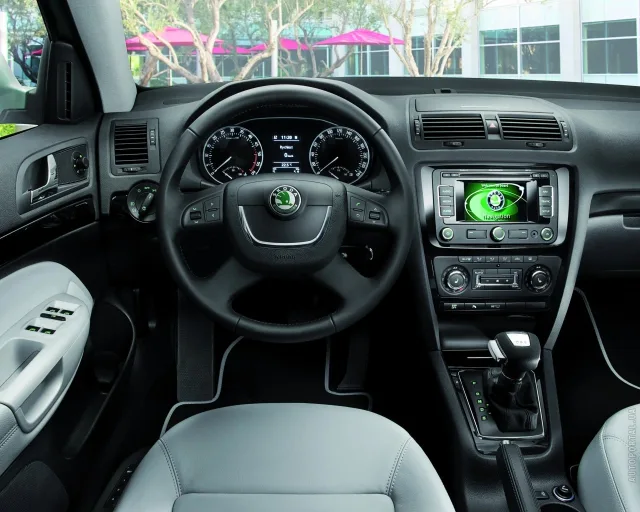 Skoda Octavia Combi 2008 універсал — 3