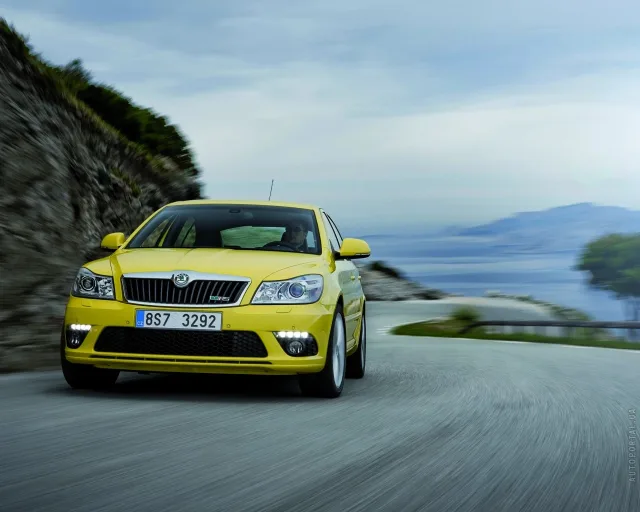 Skoda Octavia RS хетчбек — 8