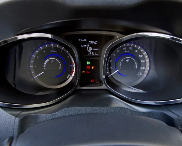 JAC S5 кросовер — 9