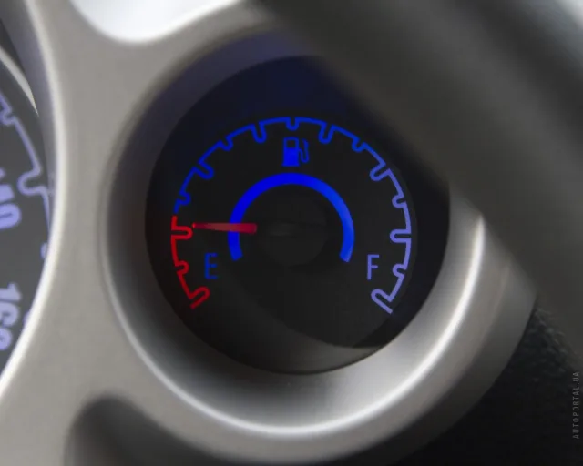 JAC J2 hatchback — 19