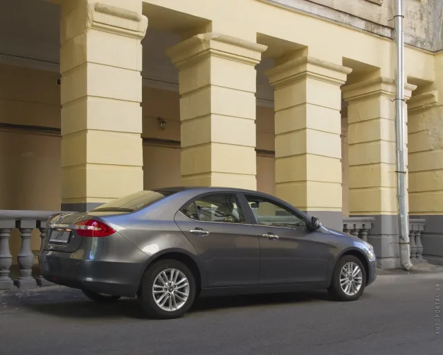 JAC J5 седан — 5