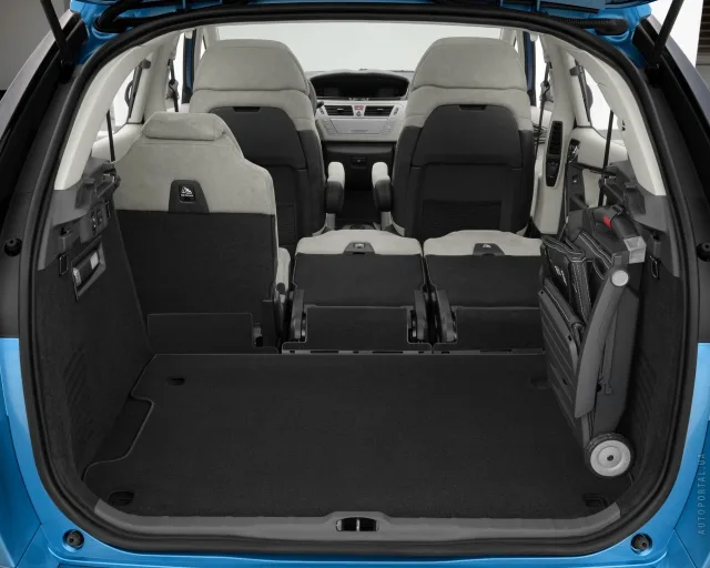 Citroen C4 Picasso 2.0 AT City — 15