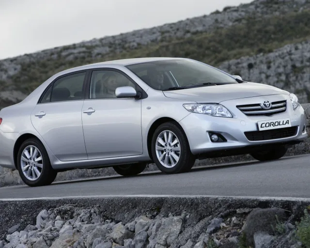 Toyota Corolla 1.6 MT Terra new — 18