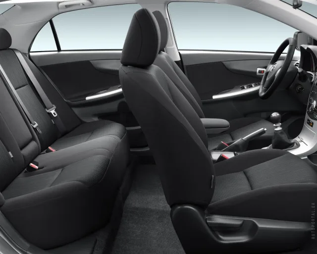Toyota Corolla 1.6 MT Terra new — 5