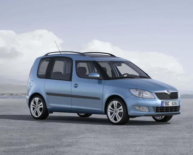 Skoda Roomster 1.6 AT Active — 22