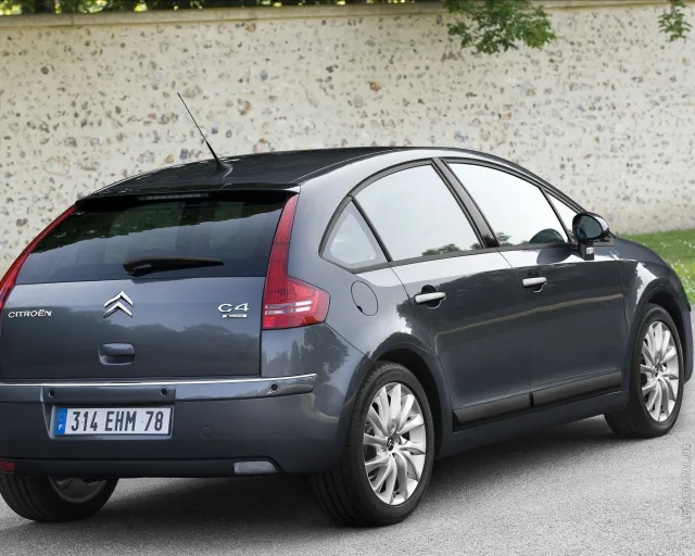 Citroen C4 (Ситроен C4) 5-ти дверный хэтчбек — 23