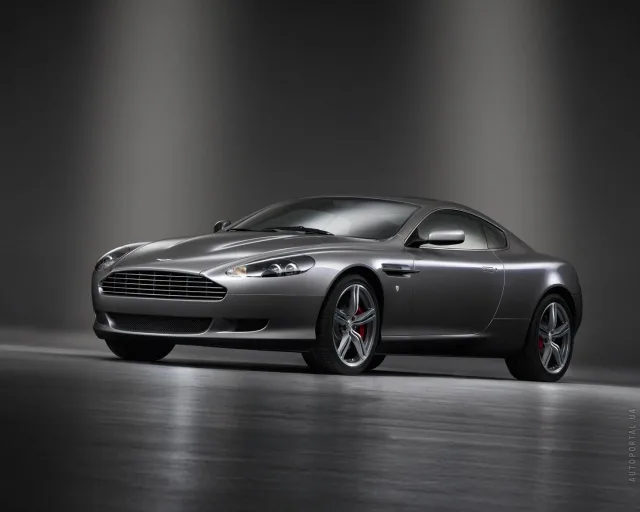 Aston Martin DB9 (Астон Мартин ДБ9) купе — 11