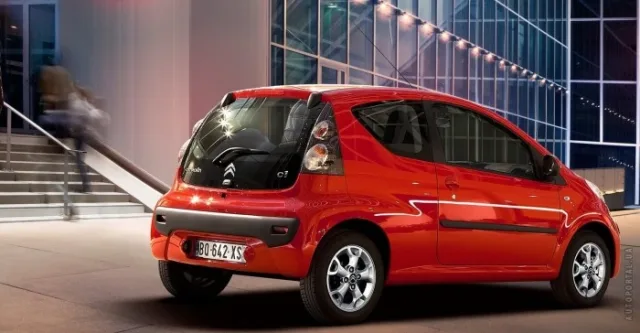 Citroen C1 3d 1.0i AT Tendance — 3