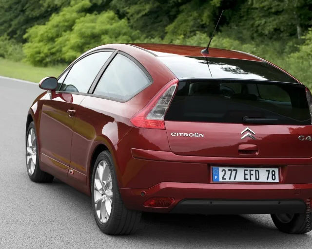 Citroen C4 (Ситроен C4) 5-ти дверный хэтчбек — 25