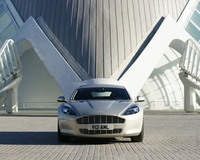 Aston Martin Rapide ліфтбек — 3