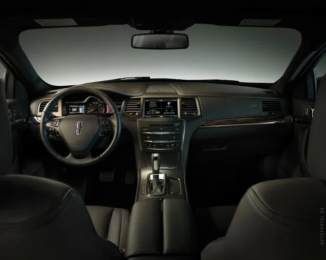 Lincoln MKS 3.5 AT AWD — 5