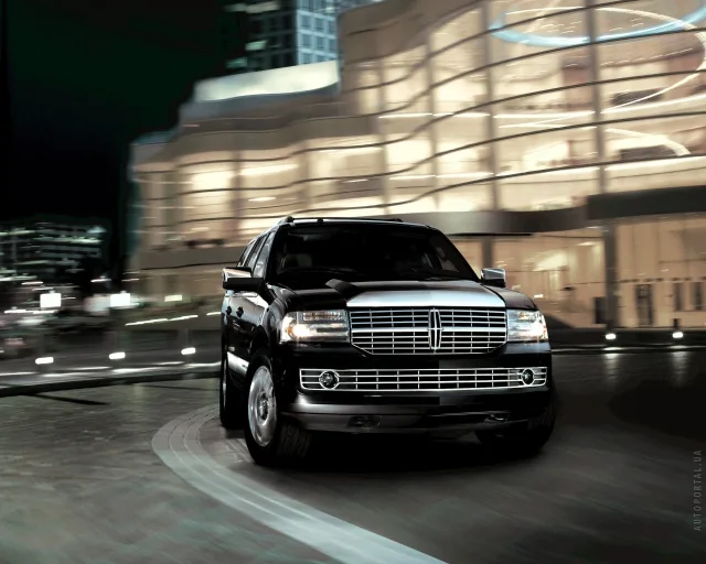 Lincoln Navigator 5.4 AT 4x4 — 14