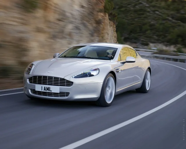 Aston Martin Rapide ліфтбек — 4