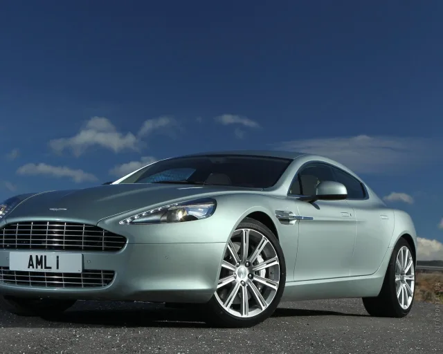 Aston Martin Rapide ліфтбек — 5