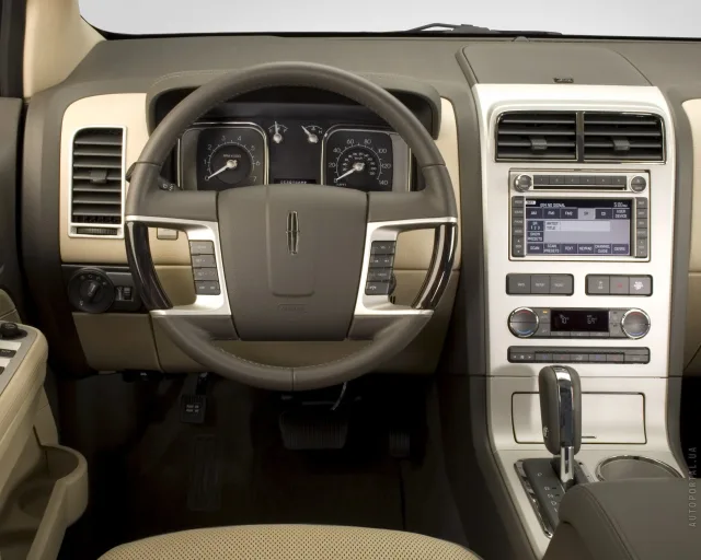 Lincoln MKX 2006 (Линкольн MKX) кроссовер — 10