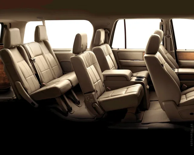 Lincoln Navigator 5.4 AT 4x4 — 5
