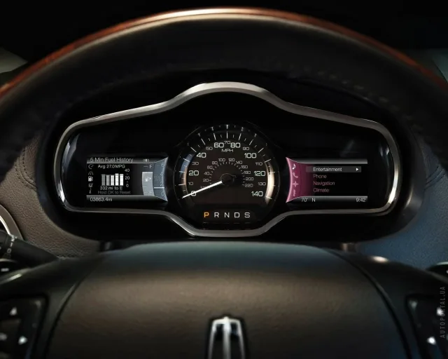 Lincoln MKT (Линкольн МКТ) кроссовер — 13