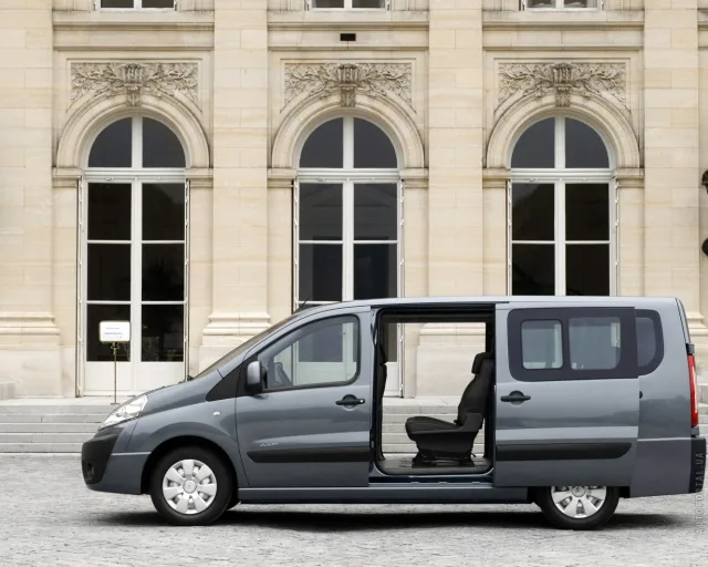 Citroen Jumpy minivan — 9