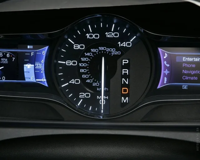 Lincoln MKX 3.7 AT — 22