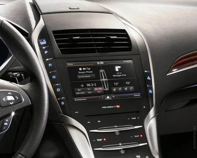 Lincoln MKZ 3.5 AT — 7