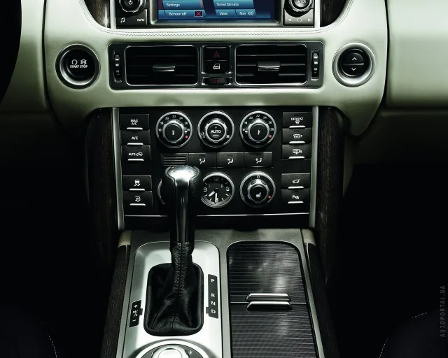 Land Rover Range Rover 2009 позашляховик — 21