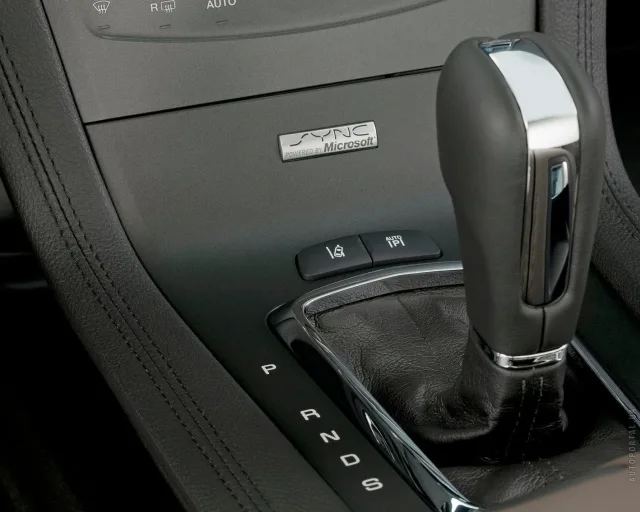 Lincoln MKT (Линкольн МКТ) кроссовер — 12