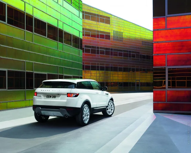 Land Rover Evoque 2011 тридверний кросовер — 25