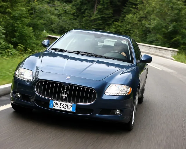 Maserati Quattroporte 2008 sedan — 19