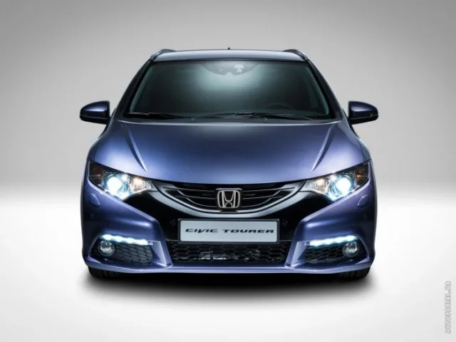 Honda Civic Tourer (Хонда Цивик Турер) Седан — 10