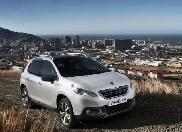 Peugeot 2008 2013 кросовер — 10