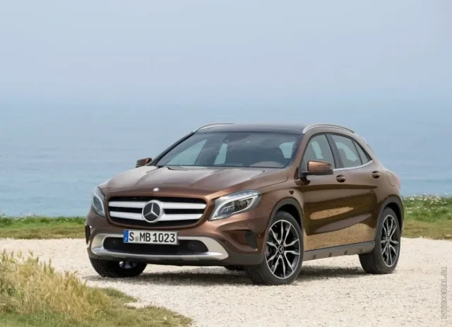 Mercedes-Benz GLA-Class 180 CDI MT — 12